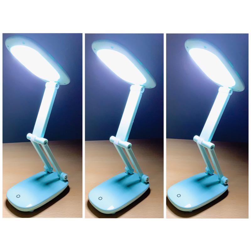 【快速出貨】實拍 歌林充/插兩用折疊檯燈 護眼檯燈 歌林 白光 檯燈 kolin 折疊燈 閱讀 照明燈-細節圖5