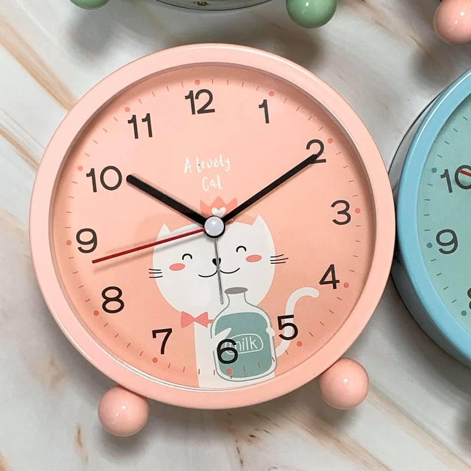 【快速出貨】鐵框靜音bi聲鬧鐘(貓咪/兔子/企鵝/無尾熊) 靜音鬧鐘 BI聲鬧鐘 造型鬧鐘 粉色鬧鐘 粉紅鬧鐘-細節圖5
