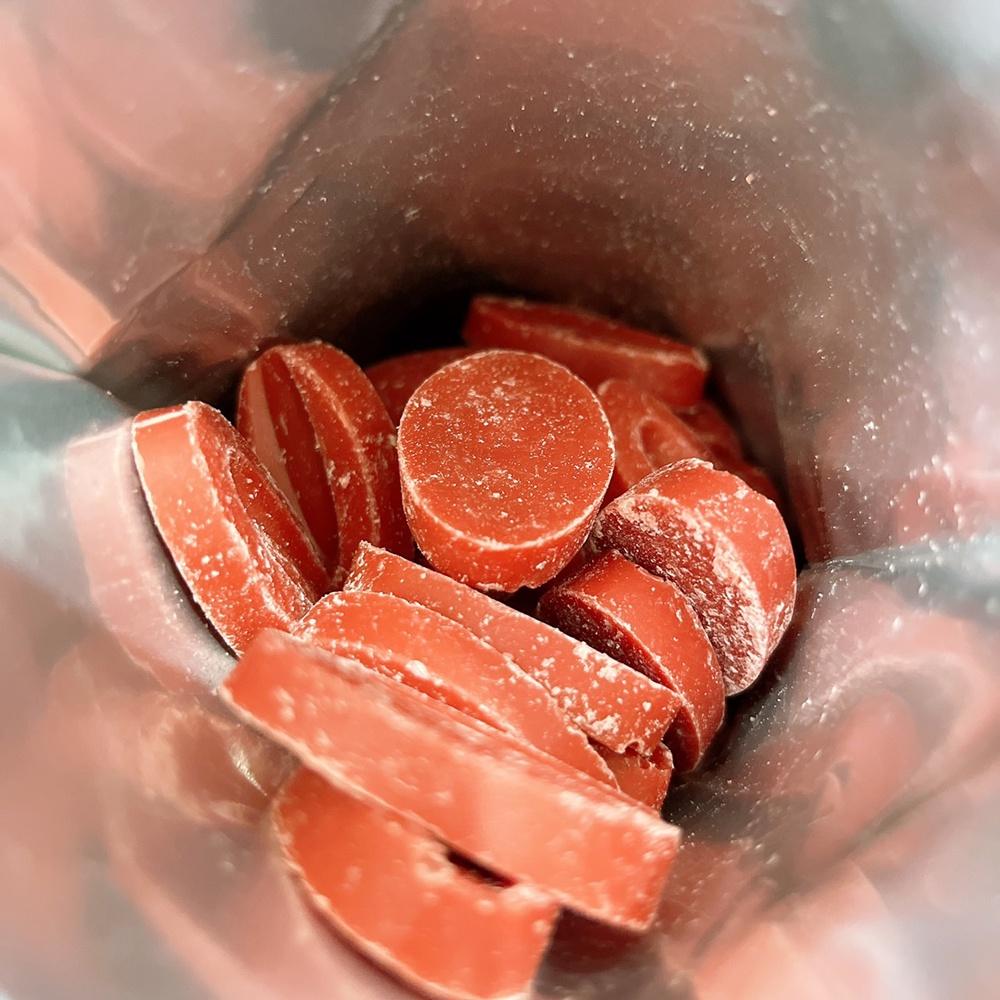 【柚子烘焙材料】法國 法芙娜奇想系列 草莓調溫巧克力 (鈕扣型) 調溫可可脂 200g 草莓口味巧克力 (分裝)(冷藏)-細節圖5