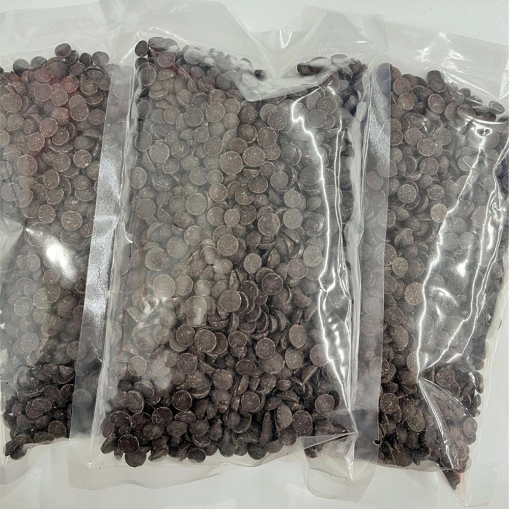 買挺您 耐烤黑可可豆 代可可脂耐烤黑可可豆 巧克力水滴 200g 水滴型 水滴巧克力 耐烘焙 可可豆 買挺您耐烤黑可可豆-細節圖3