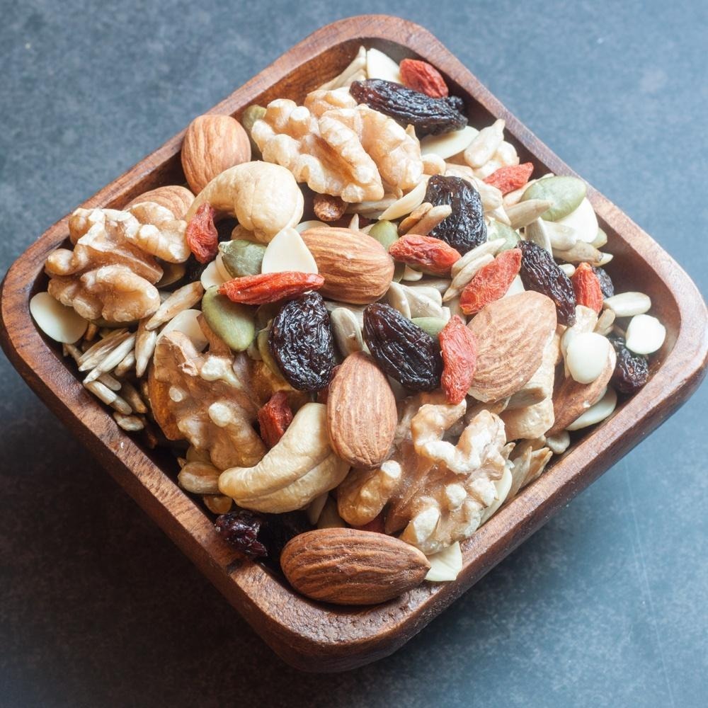 頂級綜合無調味果實/腰果、杏仁果、核桃、南瓜子、杏仁片、枸杞、葡萄乾、葵花子/1入(250g/包)-細節圖3