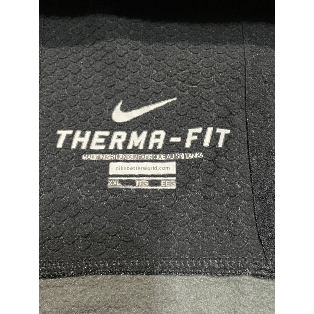 Nike THERMA-FIT 秋冬連帽運動外套 男 二手 古著-細節圖5