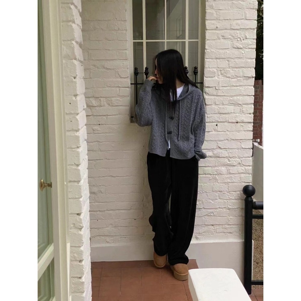 結束營業現貨出清❣️玖月。September❣️ 正韓 質感家羊毛麻花針織牛角扣連帽外套 2310E03-細節圖2