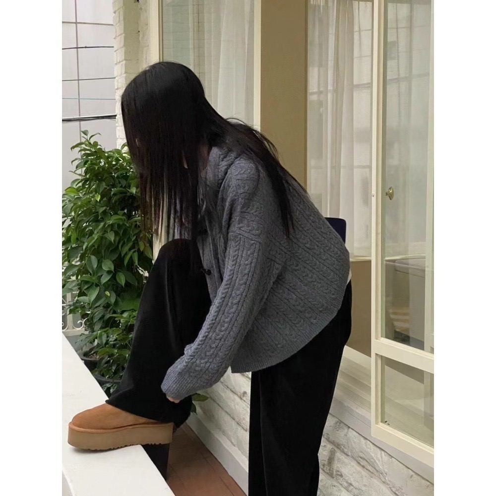 結束營業現貨出清❣️玖月。September❣️ 正韓 質感家羊毛麻花針織牛角扣連帽外套 2310E03-細節圖5