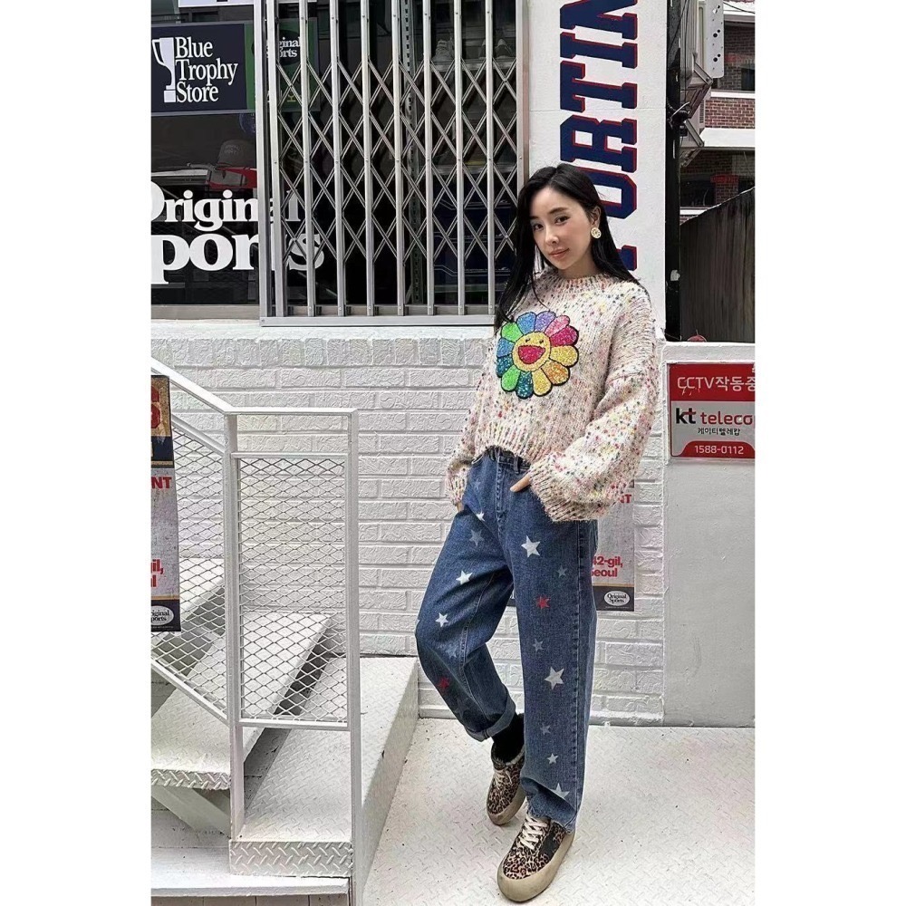 結束營業現貨出清❣️玖月。September❣️ 正韓 都給你可愛花苞彩色星星牛仔寬直筒褲 2401D01-細節圖4