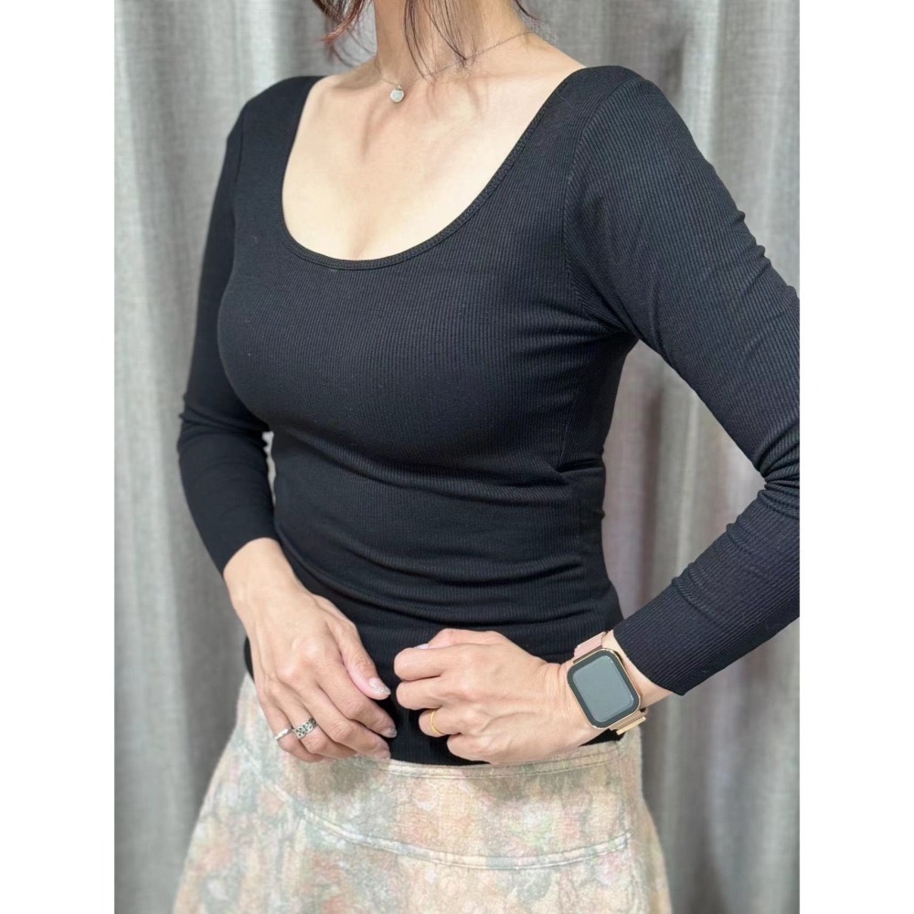 結束營業現貨出清❣️玖月。September❣️ 正韓 羅紋坑條內磨毛貼身打底衣內縫胸墊 2401D09-細節圖5