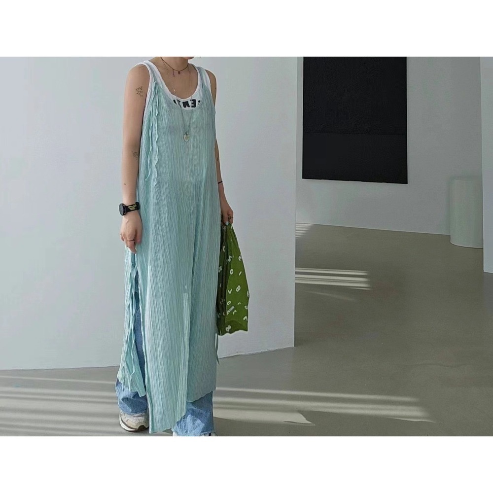 結束營業現貨出清❣️玖月。September❣️ 正韓 嬌小歐膩家 日系皺皺感細肩連身長襯裙 2403D04-細節圖3