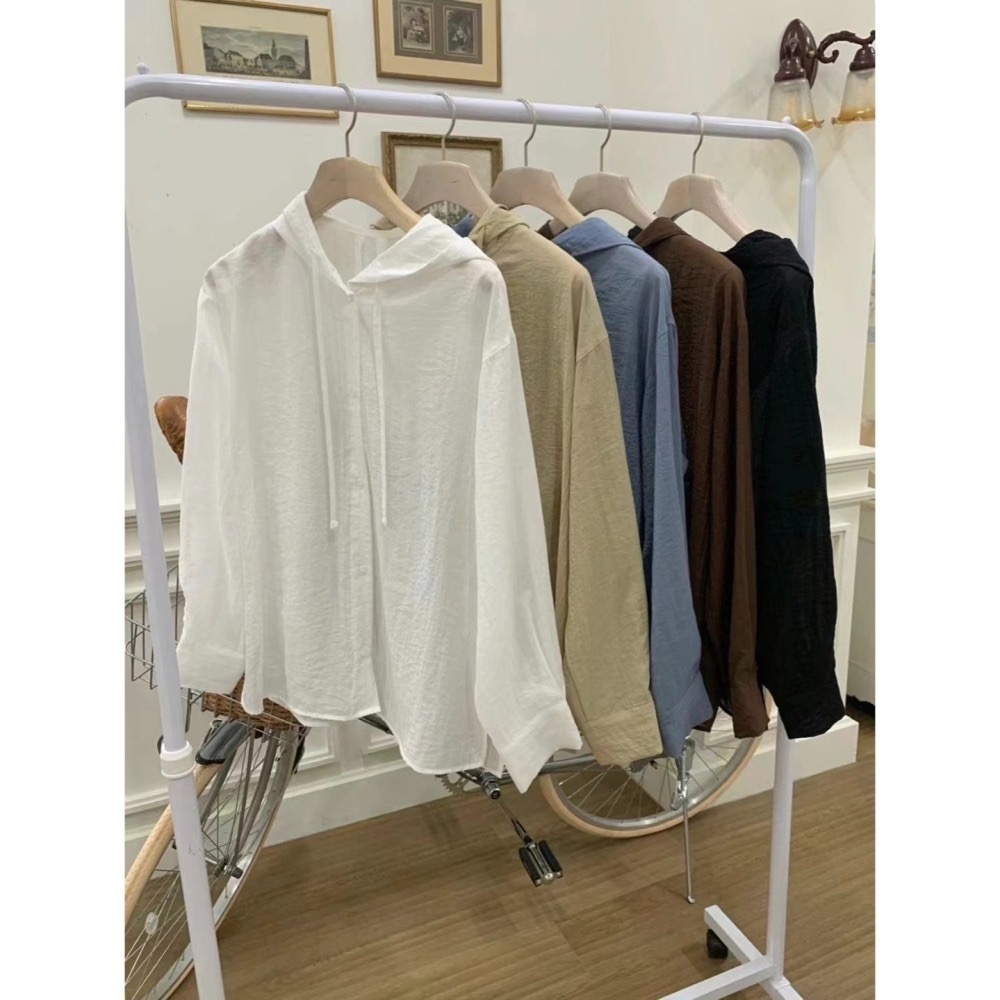 結束營業現貨出清❣️玖月。September❣️ 正韓 夏日必備連帽防曬排釦襯衫外套 2405B14-細節圖9