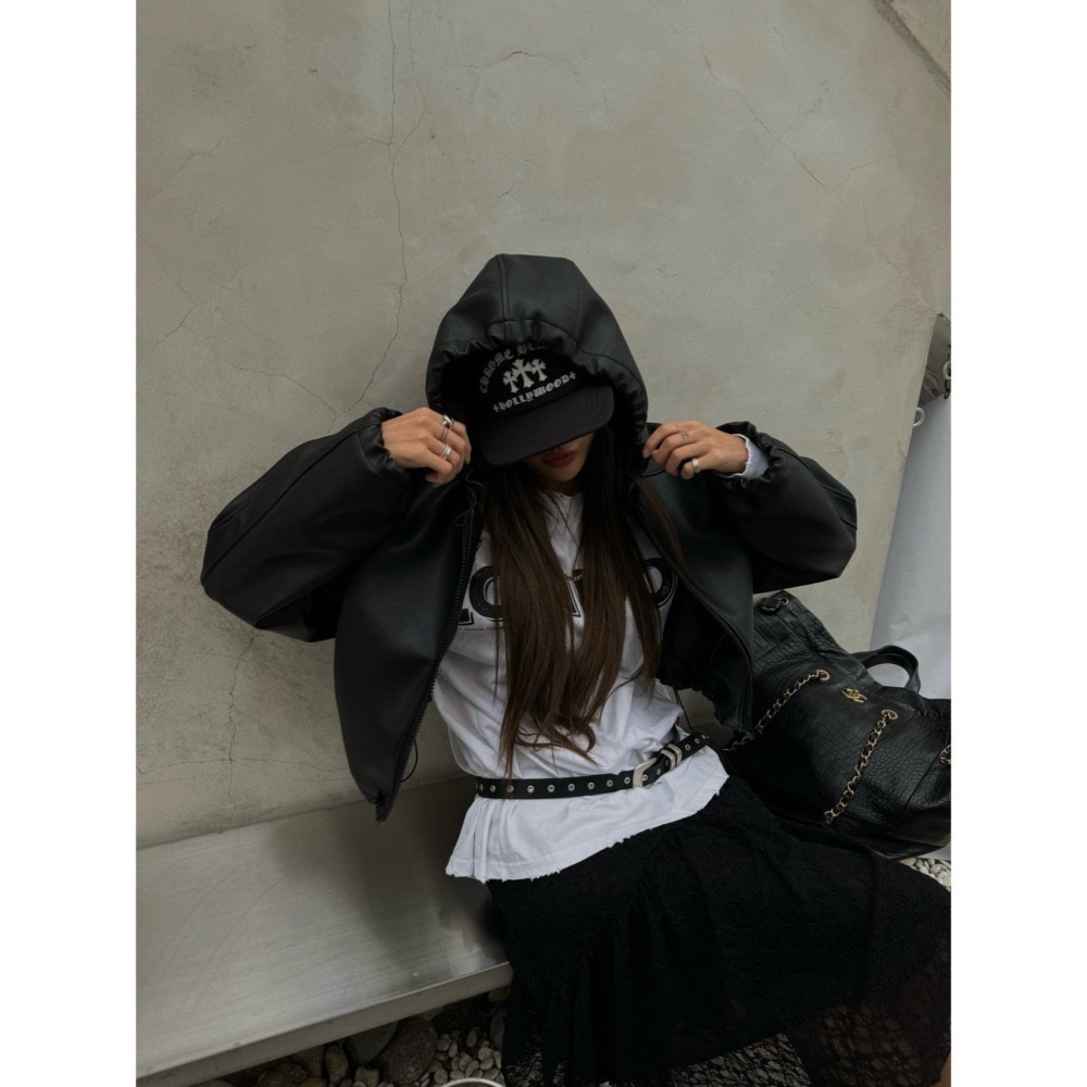 結束營業現貨出清❣️玖月。September❣️ 正韓 街頭家 高質感 抽繩連帽 皮外套 2411A01-細節圖6