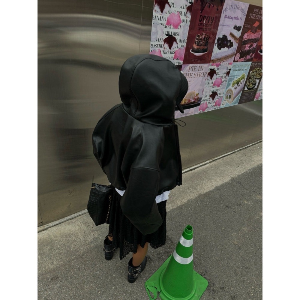 結束營業現貨出清❣️玖月。September❣️ 正韓 街頭家 高質感 抽繩連帽 皮外套 2411A01-細節圖7