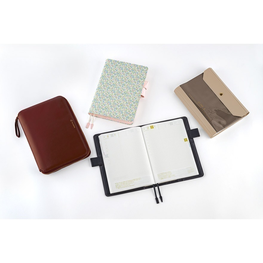 HOBO日手帳2026年本體(內頁) A5大本 Cousin (英文版 週一起始)❗️官網機器人紙鎮已贈完❗️-細節圖10