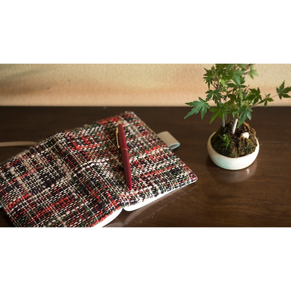 【現貨】HOBO日手帳外皮 A6文庫本 彩格子 岩手手工紡織 粗線呢 HOBONICHI 書皮 書衣-細節圖3