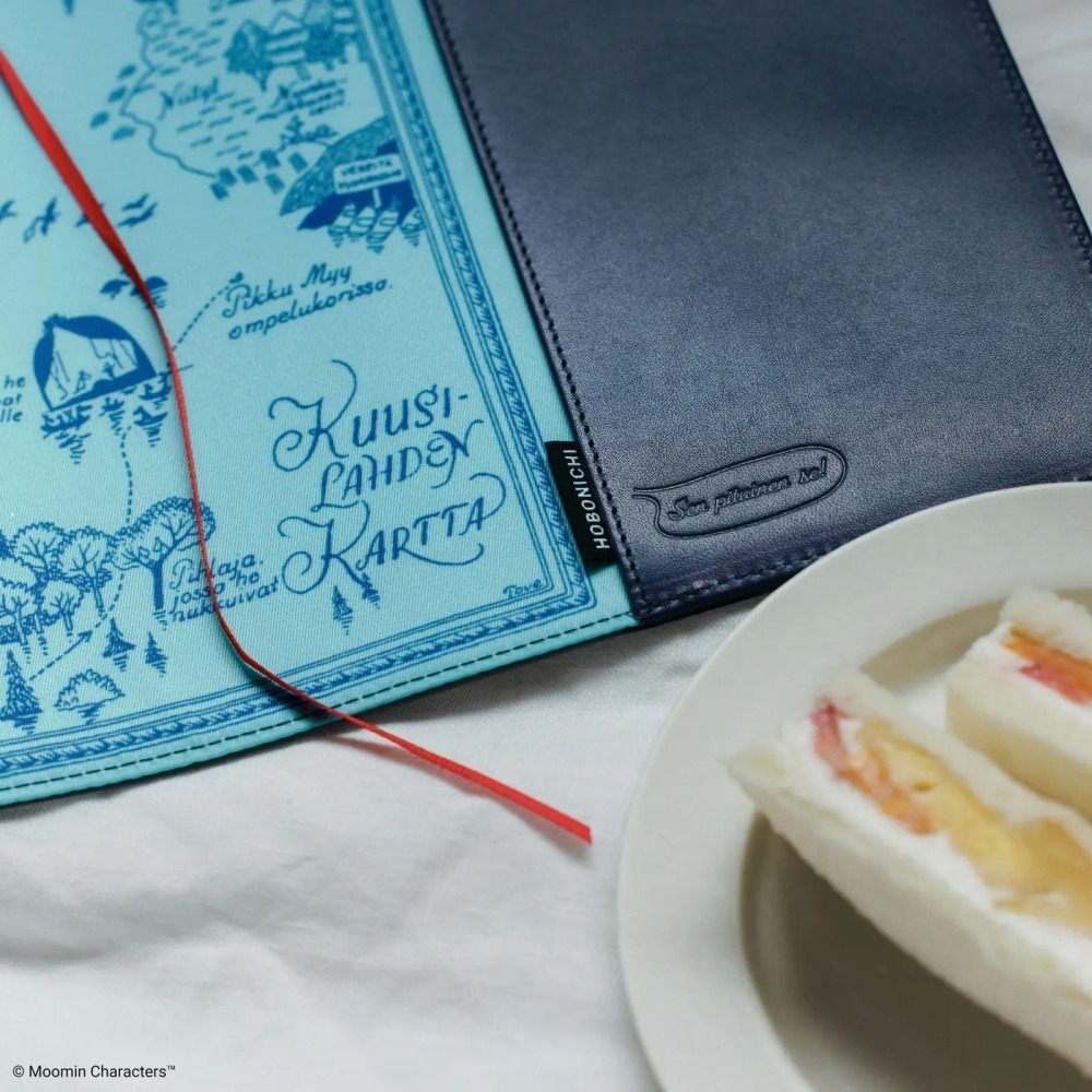 【預購】HOBO日 五年手帳專用書衣 A5大本 Moomin 回憶錄 牛皮書衣 思い出の記 嚕嚕米 姆明-細節圖2