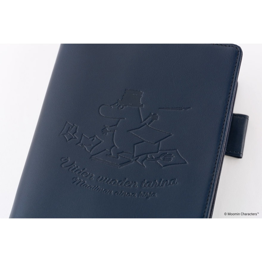 【預購】HOBO日 五年手帳專用書衣 A6文庫本 Moomin 回憶錄 牛皮書衣 思い出の記 嚕嚕米 姆明 HOBO手帳-細節圖9