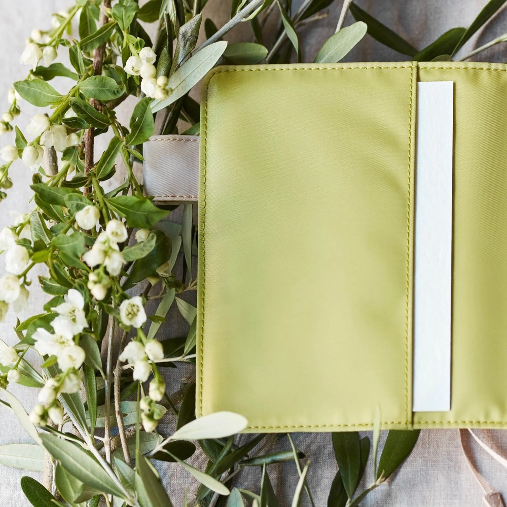 【預購】HOBO日手帳外皮 A6文庫本 橄欖園 Olive Grove 淺綠x亮米 (純色系列) 書皮書衣 HOBO手帳-細節圖4