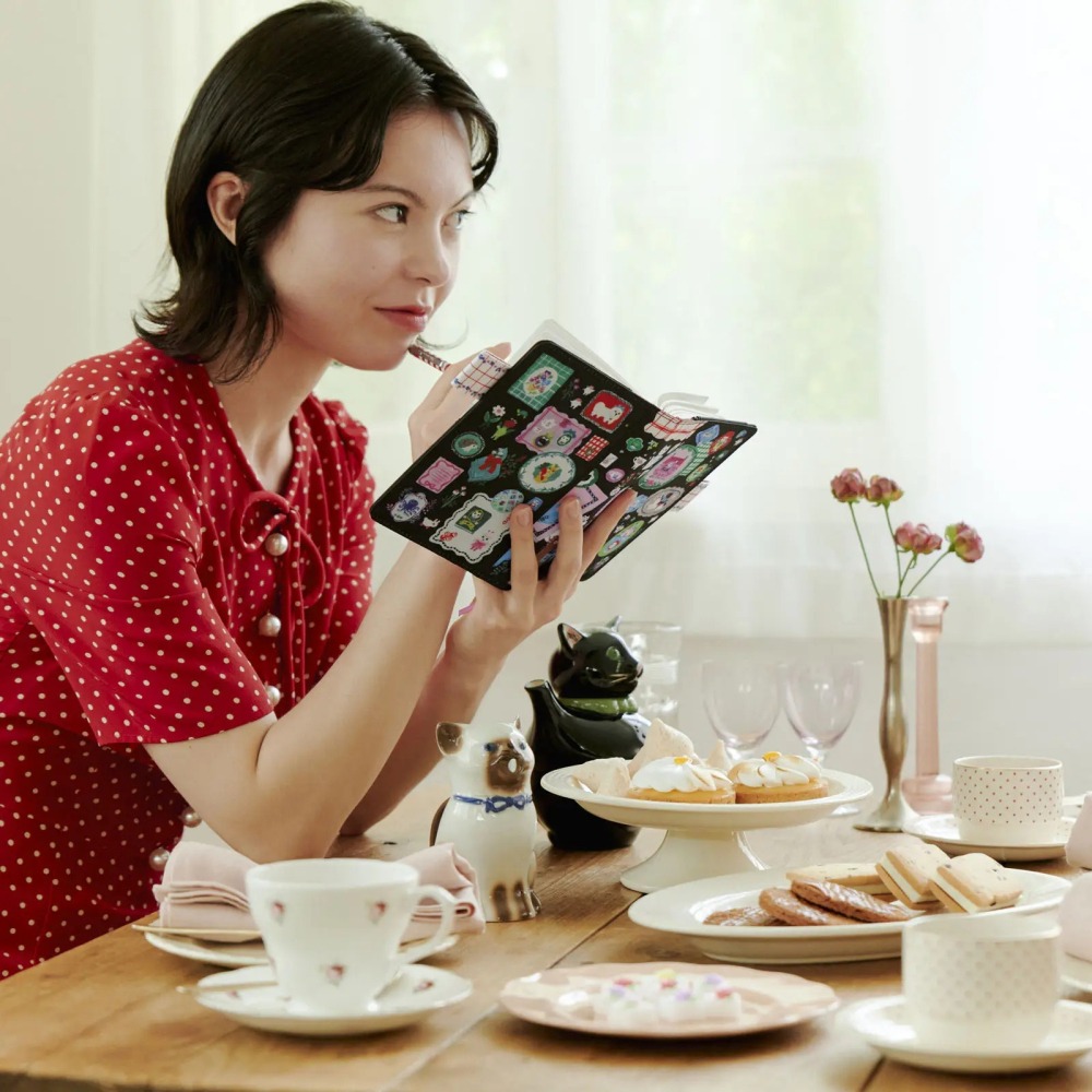 【現貨】HOBO日手帳外皮 A6文庫本 北岸由美 白貓的餐桌裝飾 書皮書衣 Hobonichi HOBO手帳-細節圖3