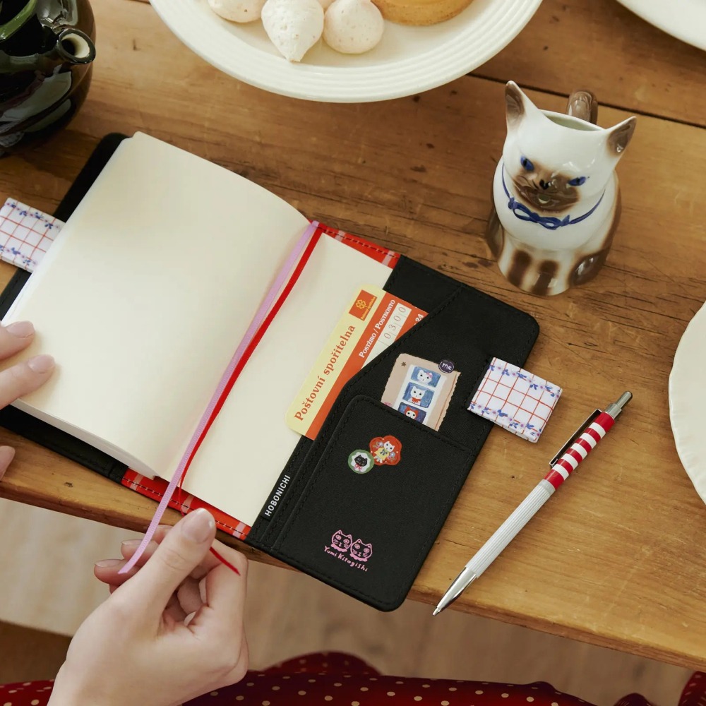 【現貨】HOBO日手帳外皮 A6文庫本 北岸由美 白貓的餐桌裝飾 書皮書衣 Hobonichi HOBO手帳-細節圖4