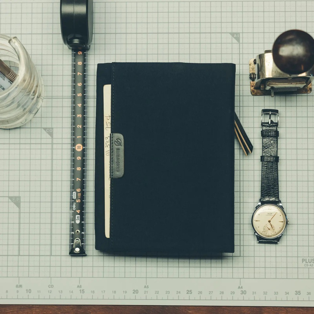 【預購】HOBO日手帳外皮 A6文庫本 tragen 黑色 三折式磁吸書衣 多口袋尼龍書皮書衣 HOBO手帳 書皮 書衣-細節圖5