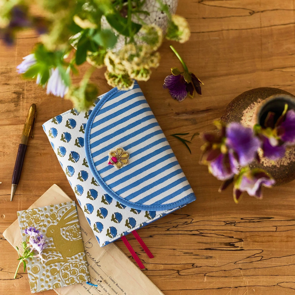 【預購】HOBO日手帳外皮 A6文庫本 phoolon 小花 三折式書衣 HOBO手帳書皮 Hobonichi-細節圖2