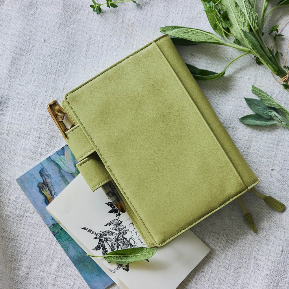 【預購】HOBO日手帳外皮 A6文庫本 Sage Green 牛革書皮 牛皮書衣 HOBO手帳 Hobonichi-細節圖4