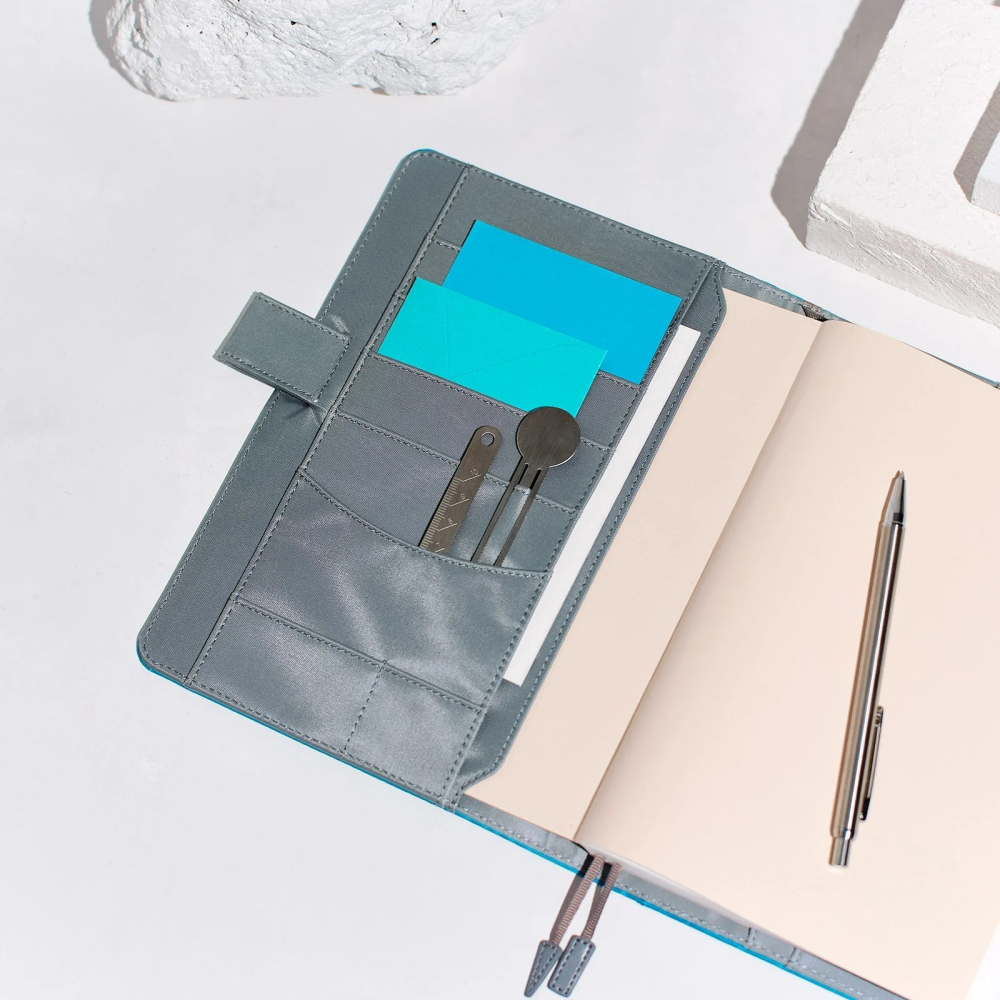 【預購】HOBO日手帳外皮 A5大本 冬季城市 青x灰 Winter City 純色系列 書皮 書衣 Hobonichi-細節圖3