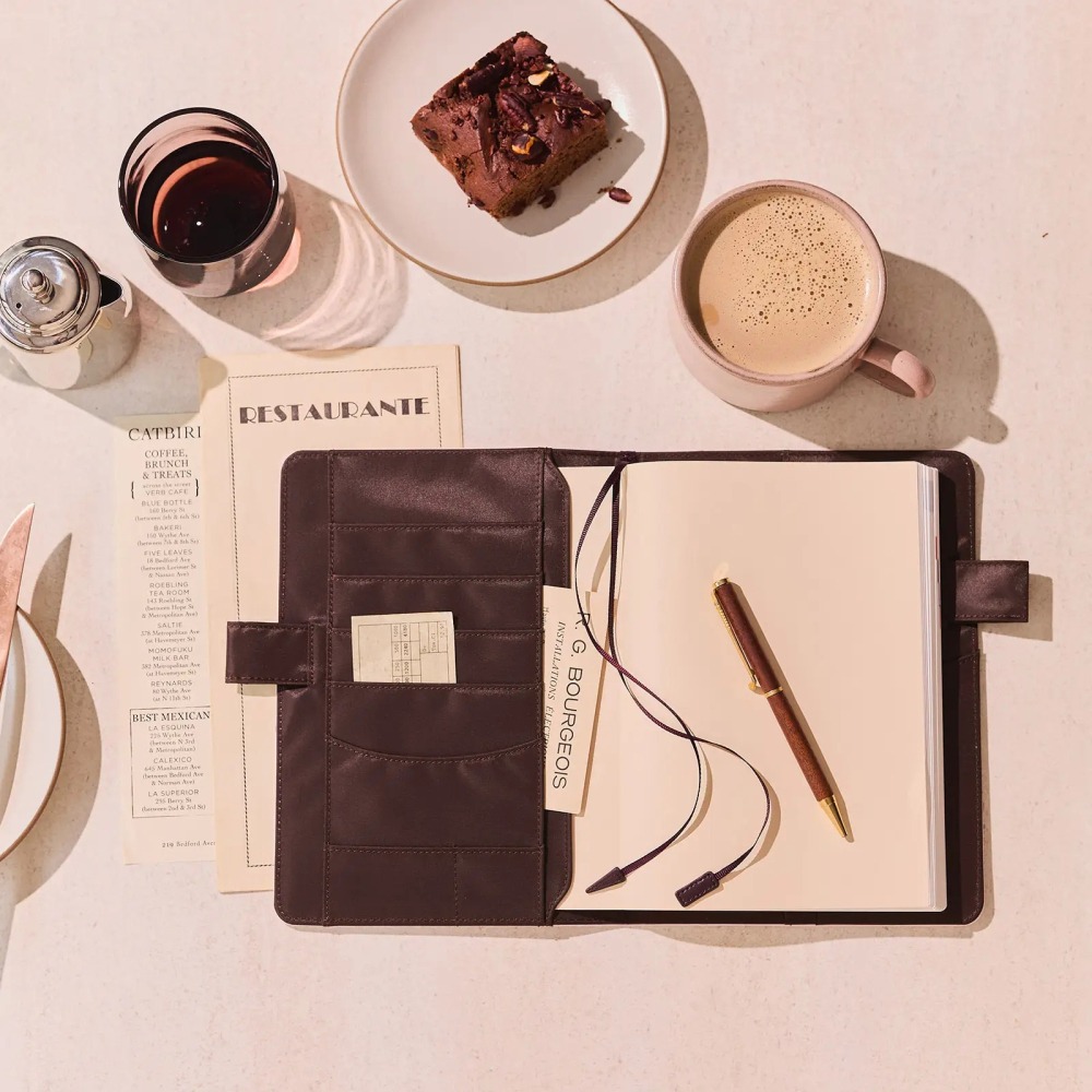 【現貨】HOBO日手帳外皮 A5大本 Sweet Cacao 淡粉 x 深棕 純色系列 書皮 書衣 Hobonichi-細節圖3
