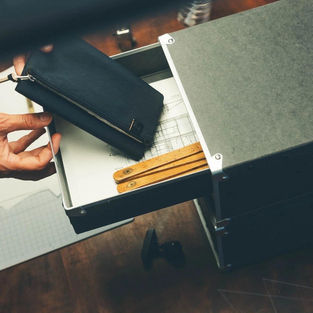 【預購】HOBO日Weeks收納包 tragen 黑色 三折式磁吸書衣 多口袋尼龍書皮 HOBO手帳 週手帳-細節圖5