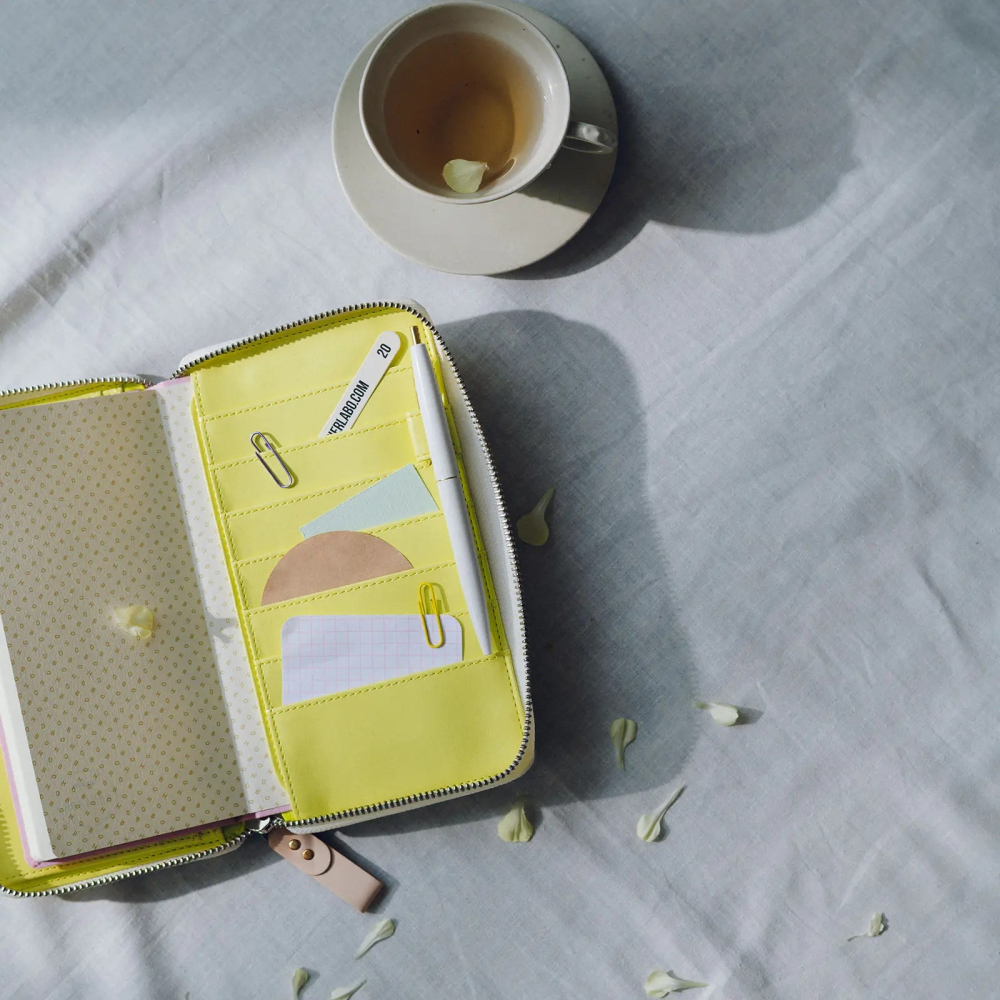 【預購】HOBO日Weeks收納包 skyful (Yellow)拉鍊包 皆川明 minä perhonen 週手帳書衣-細節圖5