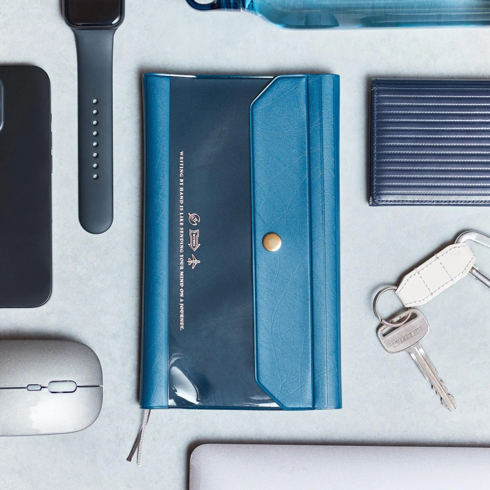 【預購】HOBO日Weeks收納包 aileron 海軍藍 深藍 PVC 三折式 週手帳 書衣 書皮 NAVY-細節圖2