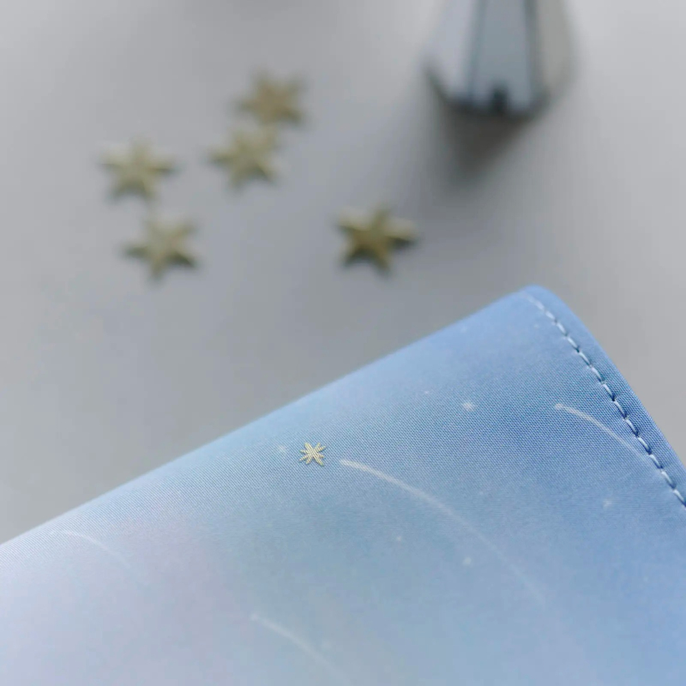 【預購】HOBO日 五年手帳專用書衣 A5大本 久保田寛子 大海在黎明時的夢 5年手帳書皮-細節圖3