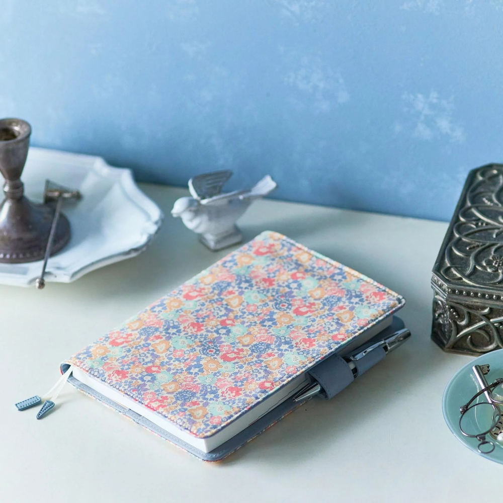 【現貨】HOBO日手帳外皮 A5大本 Michelle 英國Liberty Fabrics HOBO手帳 書皮 書衣-細節圖4