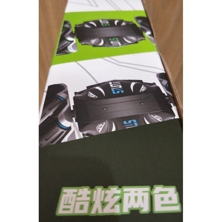 STUNT 雙面漂移特技車 / 360度旋轉 / 雙面翻滾 / 直立旋轉 / 酷炫燈光 / 2.4G 遙控操作-細節圖4