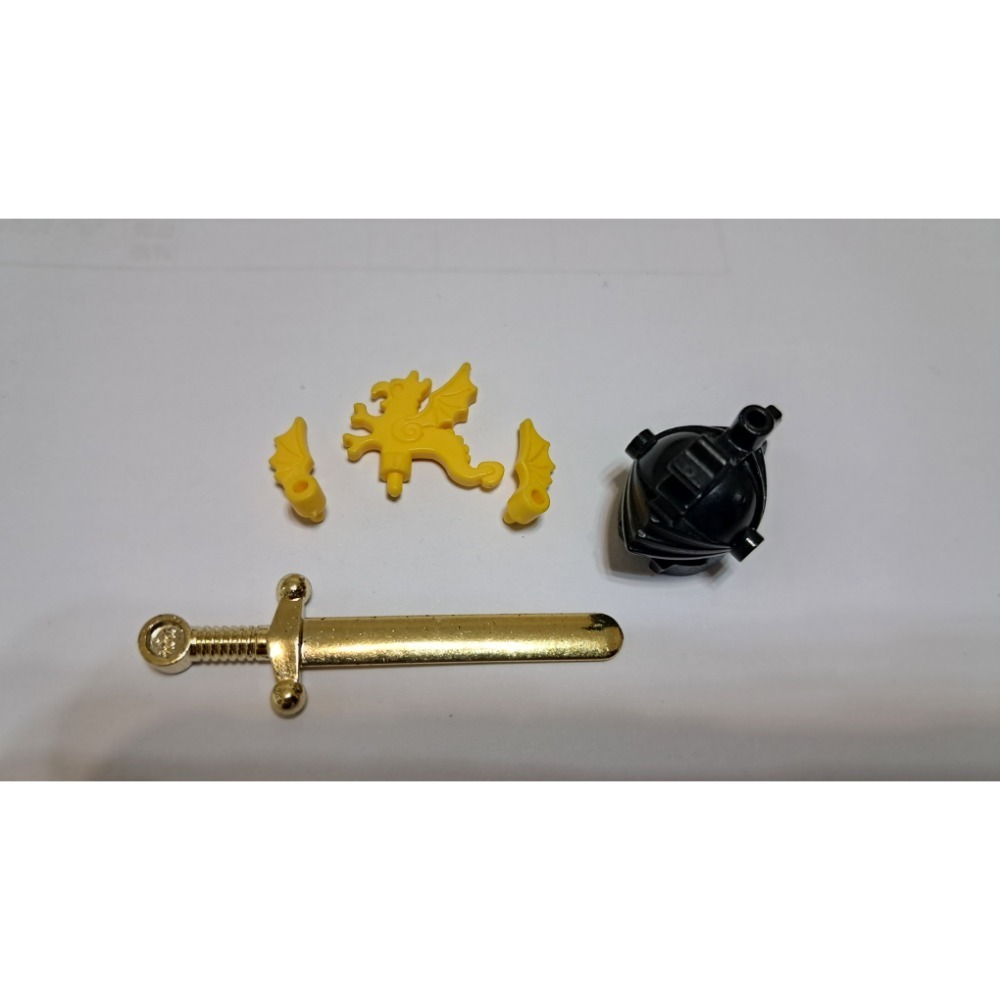 Lego x43、黃色（x46 x47 x48 ）、鍍金劍，共一組-細節圖2