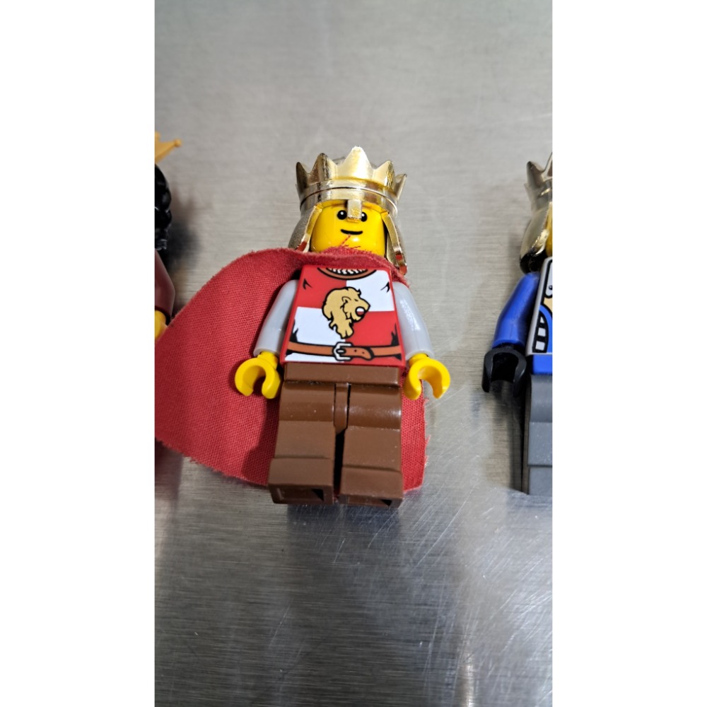 Lego 二手城堡獅軍人偶-細節圖3