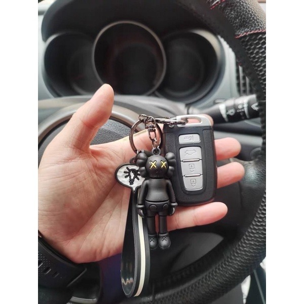 暴力熊暗黑系kaws 公仔鑰匙圈 潮牌個性創意 汽車 機車 包包 吊飾-細節圖3