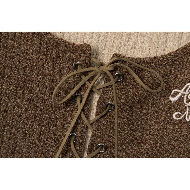 𝑯𝒊𝒅𝒅𝒆𝒏 𝒔𝒕𝒐𝒓𝒆｜美式刺繡假兩件上衣-細節圖4