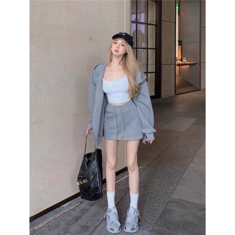 𝑯𝒊𝒅𝒅𝒆𝒏 𝒔𝒕𝒐𝒓𝒆｜休閒風灰色連帽薄外套+高腰包臀半身棉裙-細節圖3