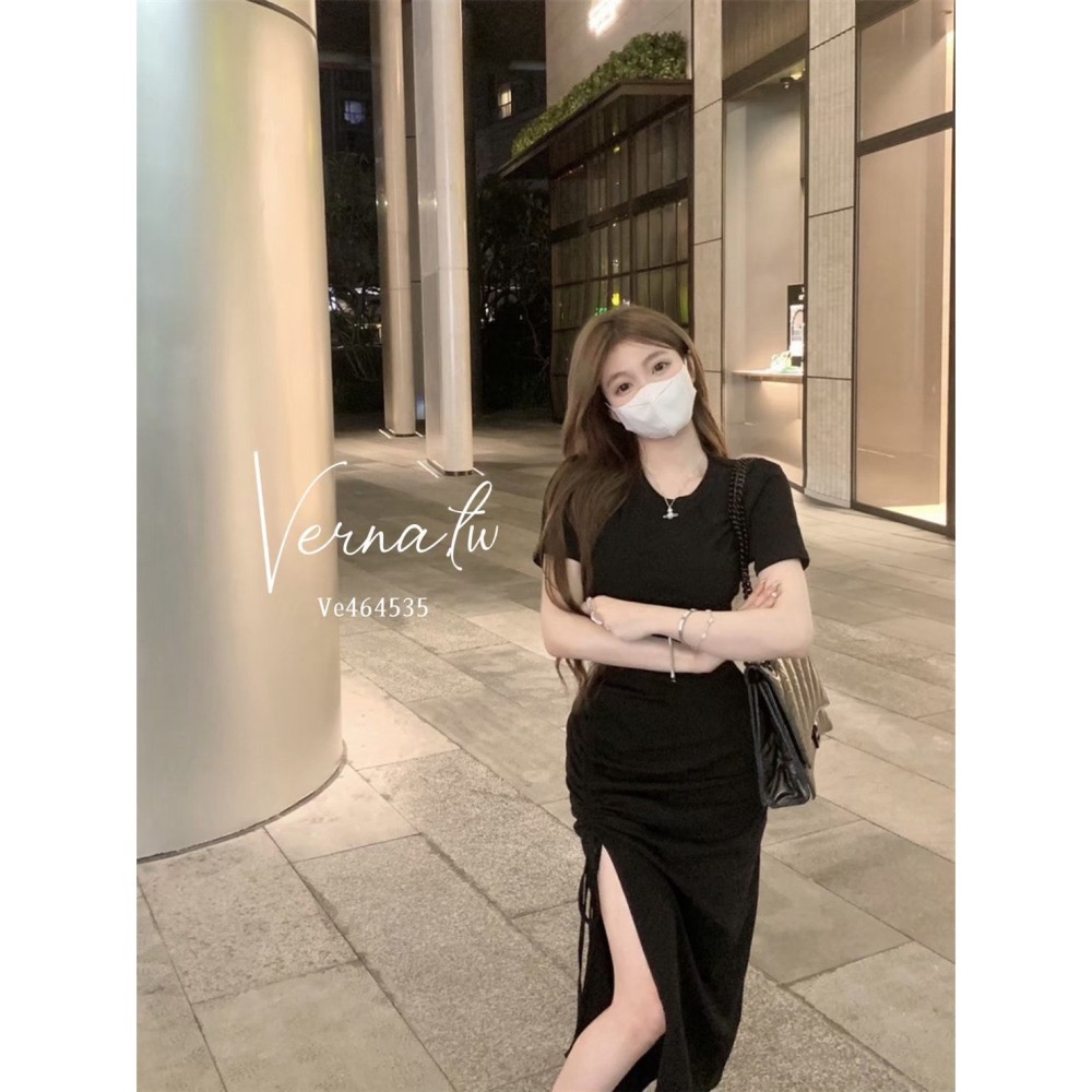 皺摺開衩百搭連身裙-細節圖5