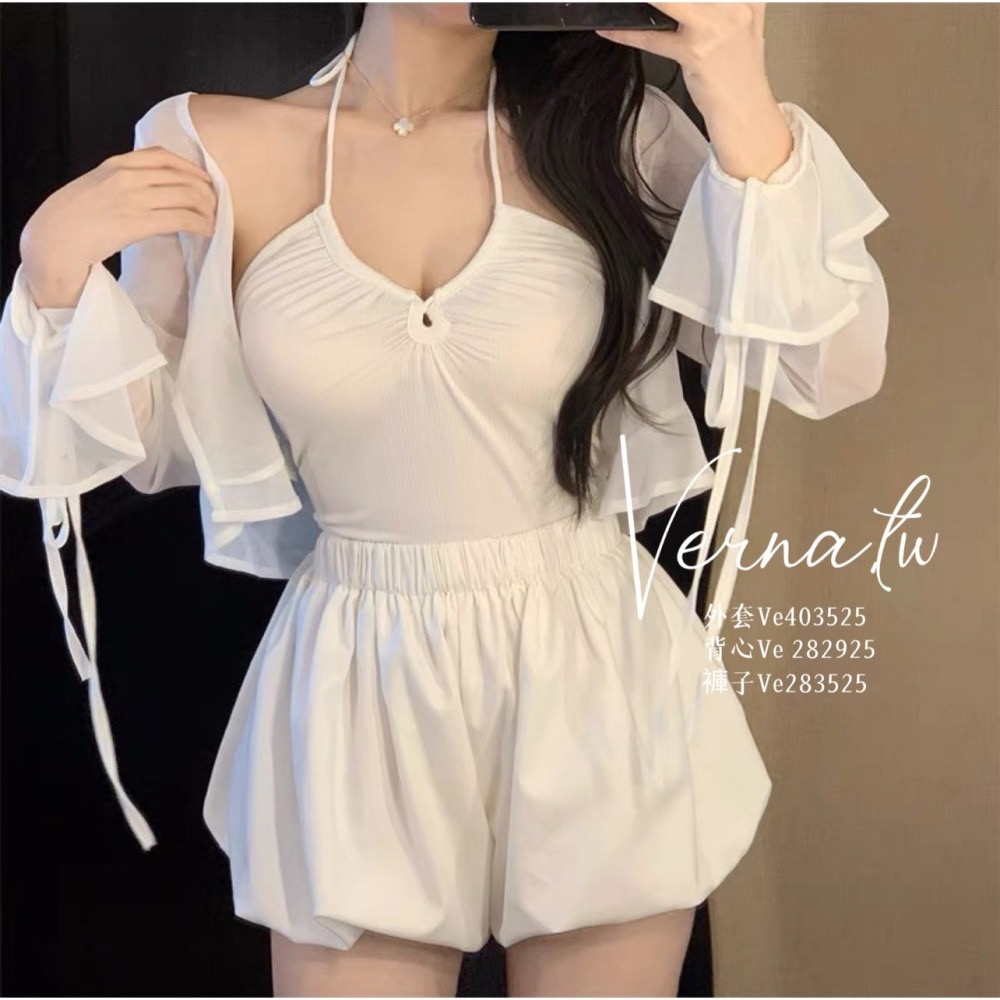 純白掛脖背心+短板外套+花苞褲-細節圖2