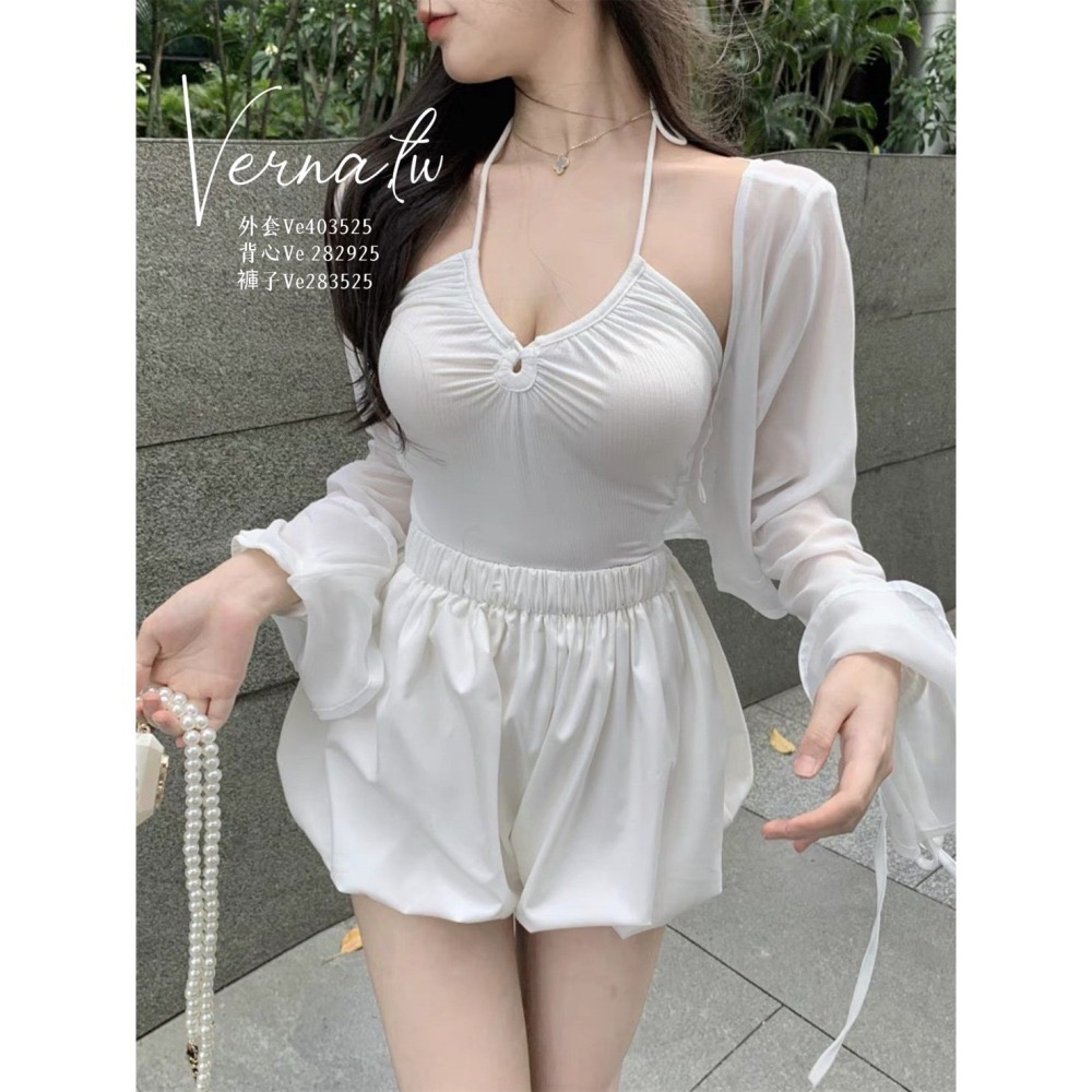 純白掛脖背心+短板外套+花苞褲-細節圖4