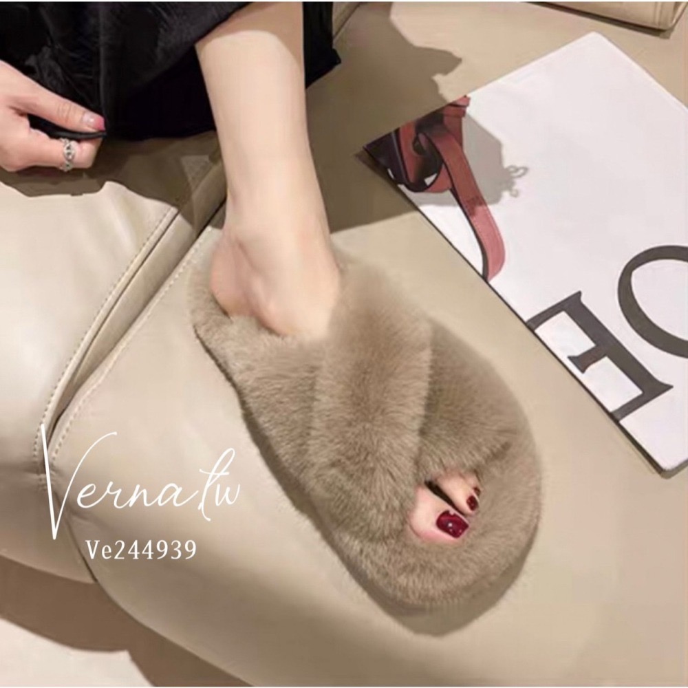 秋冬搭配‘  毛毛交叉毛感拖鞋-細節圖10