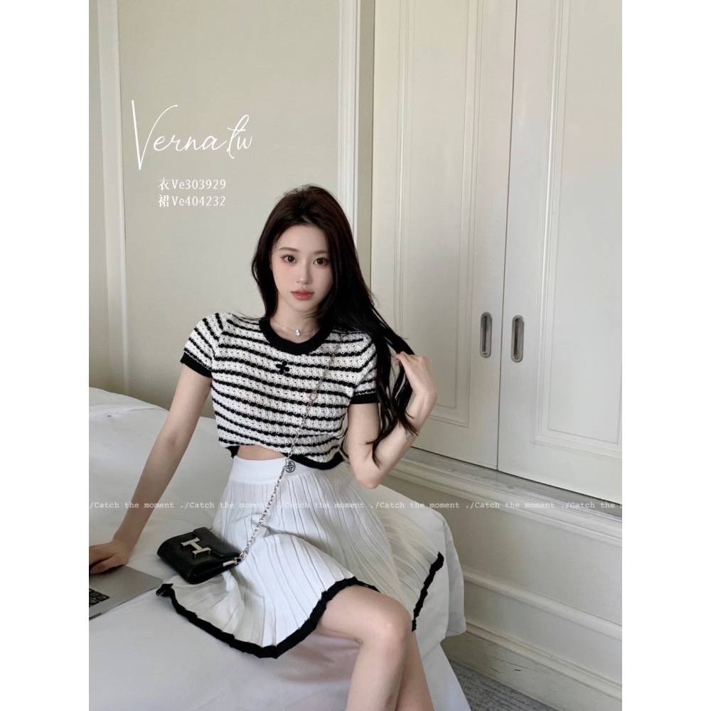 刺繡黑白條紋上衣+精美白裙-細節圖2