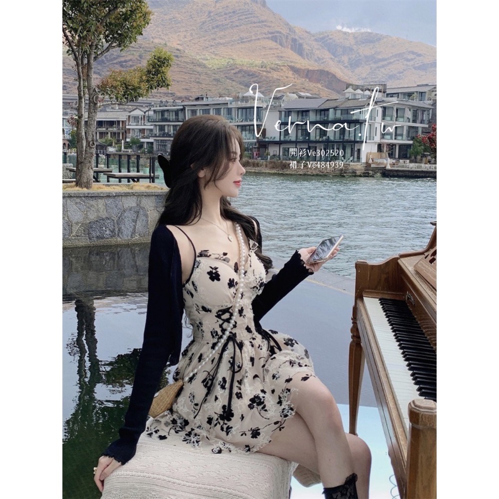 復古赫本小碎花吊帶裙+開衫外套-細節圖2