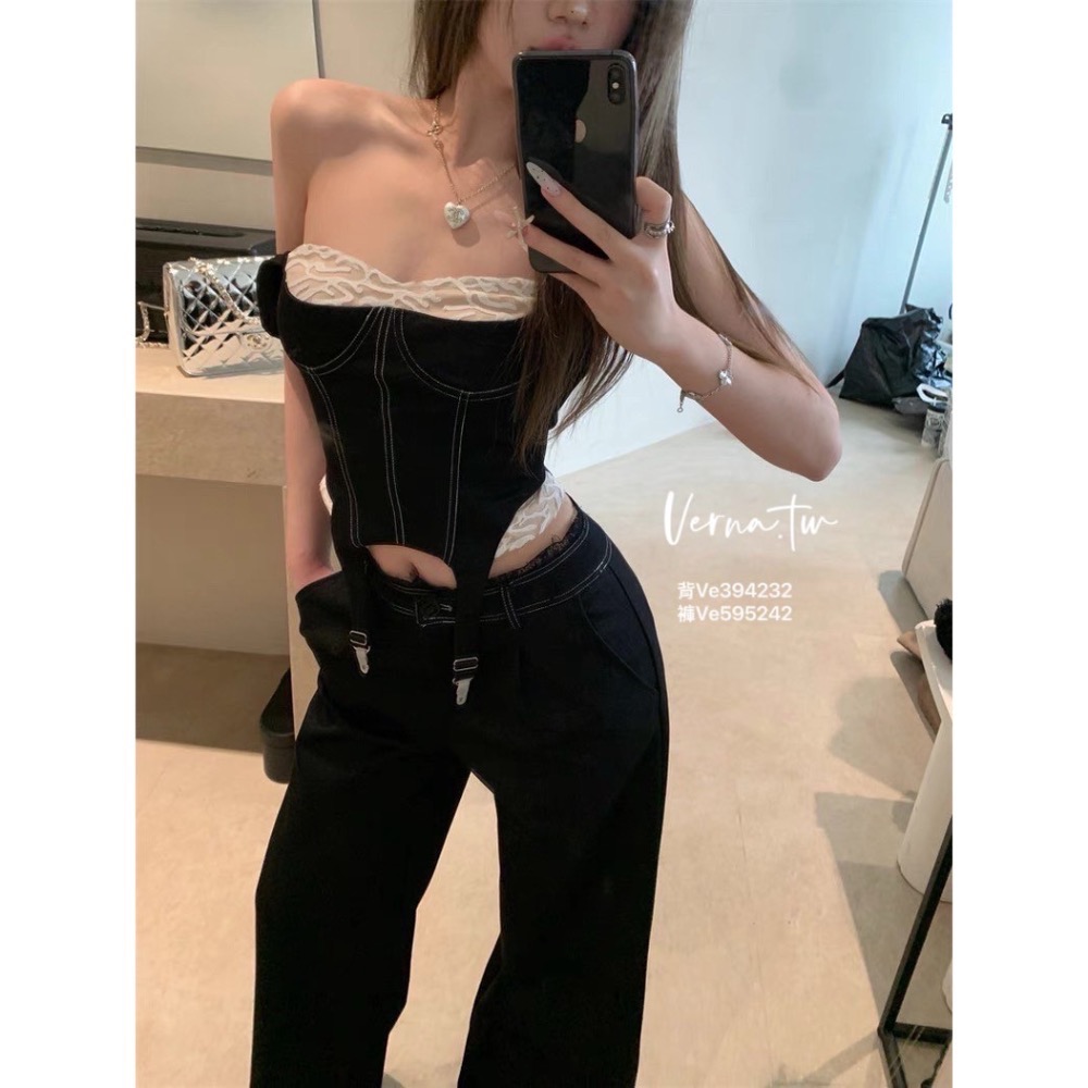 街頭辣妹‘ 蕾絲拼接背心x長寬褲套裝-細節圖4