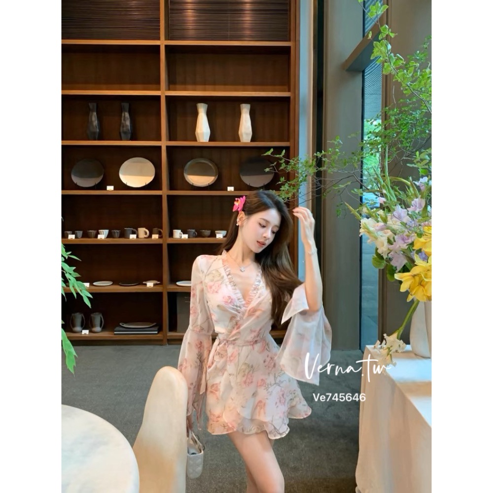 夏日甜美‘喇叭袖雪紡碎花連身裙-細節圖9