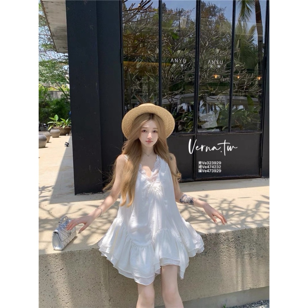 夏日甜美三件套  蕾絲飄逸V領背心x吊帶裙x短褲-細節圖6