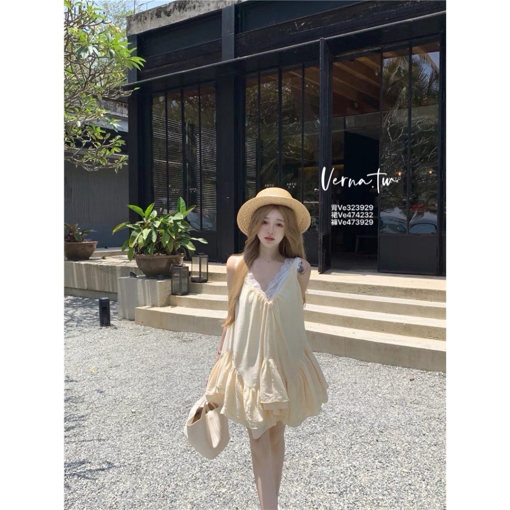 夏日甜美三件套  蕾絲飄逸V領背心x吊帶裙x短褲-細節圖9