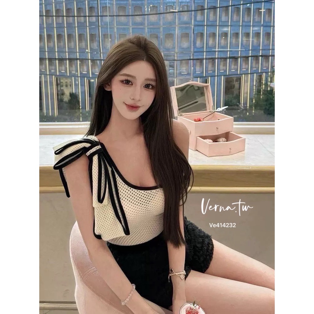 撞色立體蝴蝶結鏤空背心-細節圖4