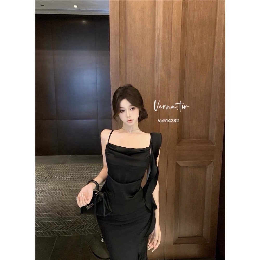 緞面超顯瘦荷葉邊上衣-細節圖2