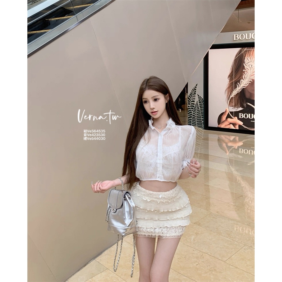 純白無暇透膚襯衫x蕾絲小背心x短裙 三件式套裝-細節圖7